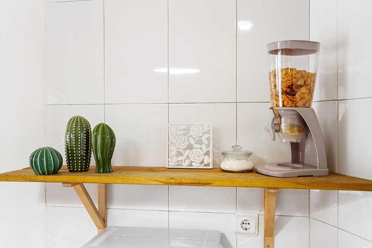 Letsmalaga - Lovely Studio In Malaga Centre ภายนอก รูปภาพ