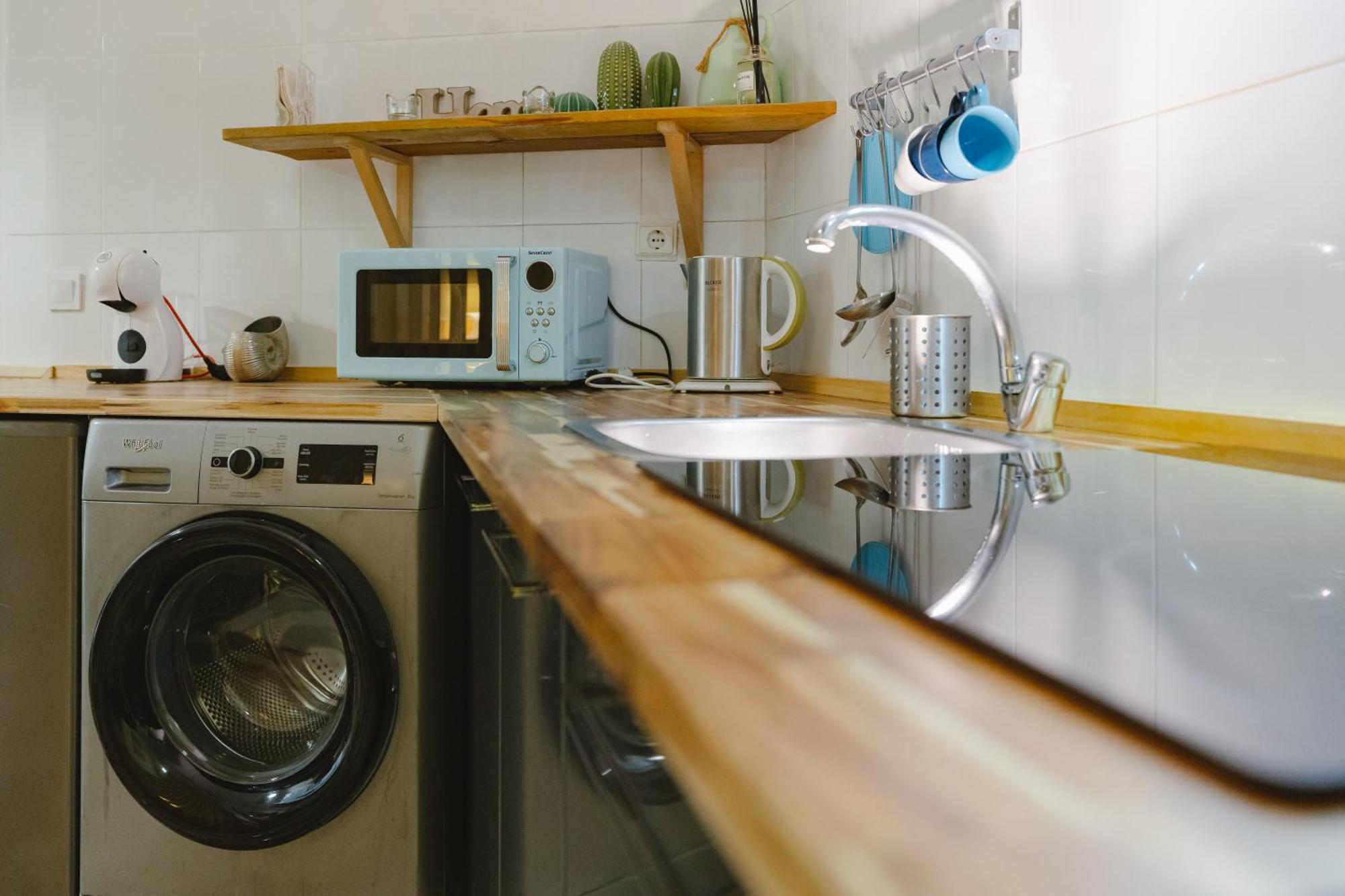 Letsmalaga - Lovely Studio In Malaga Centre ภายนอก รูปภาพ