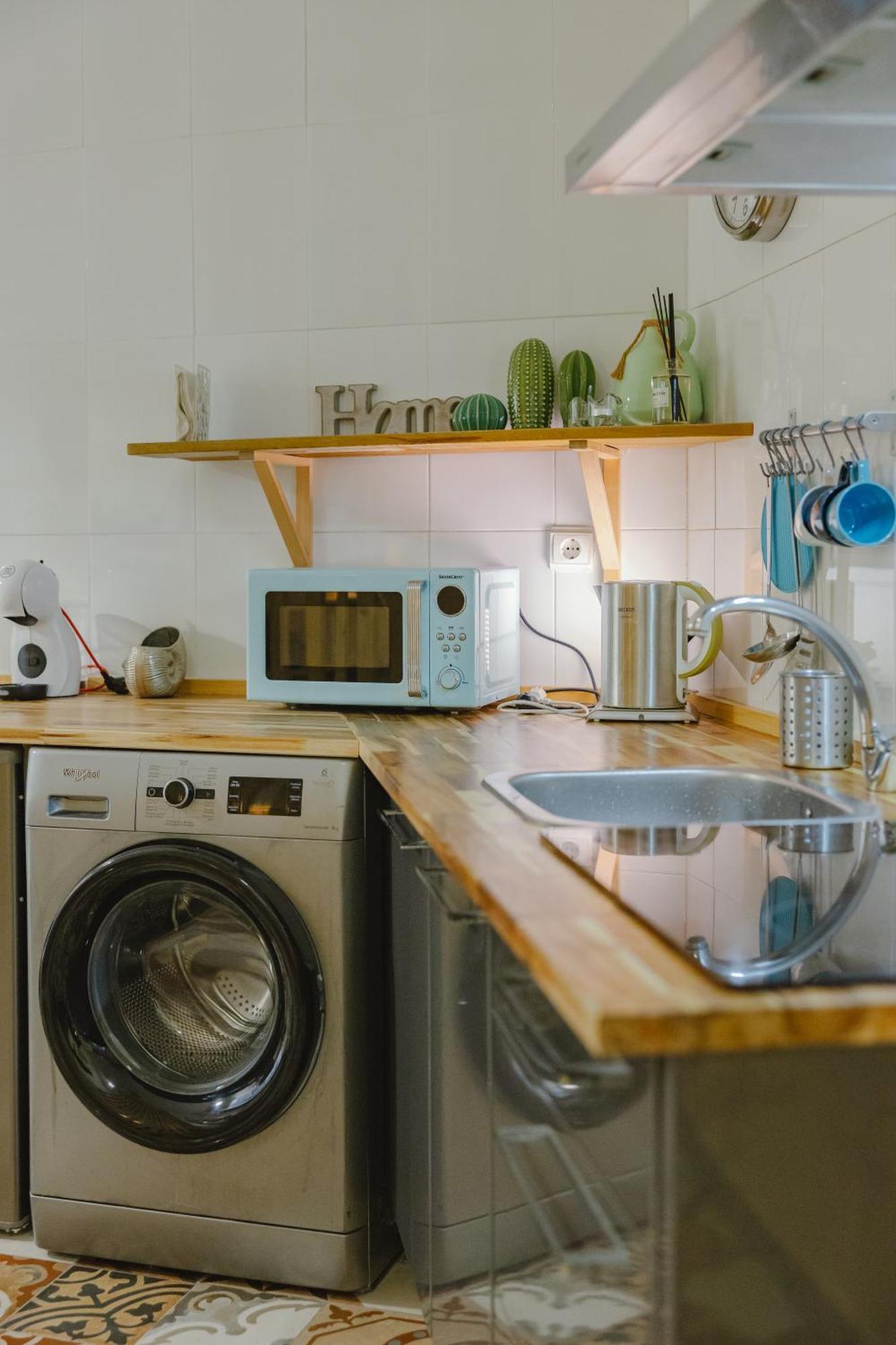 Letsmalaga - Lovely Studio In Malaga Centre ภายนอก รูปภาพ